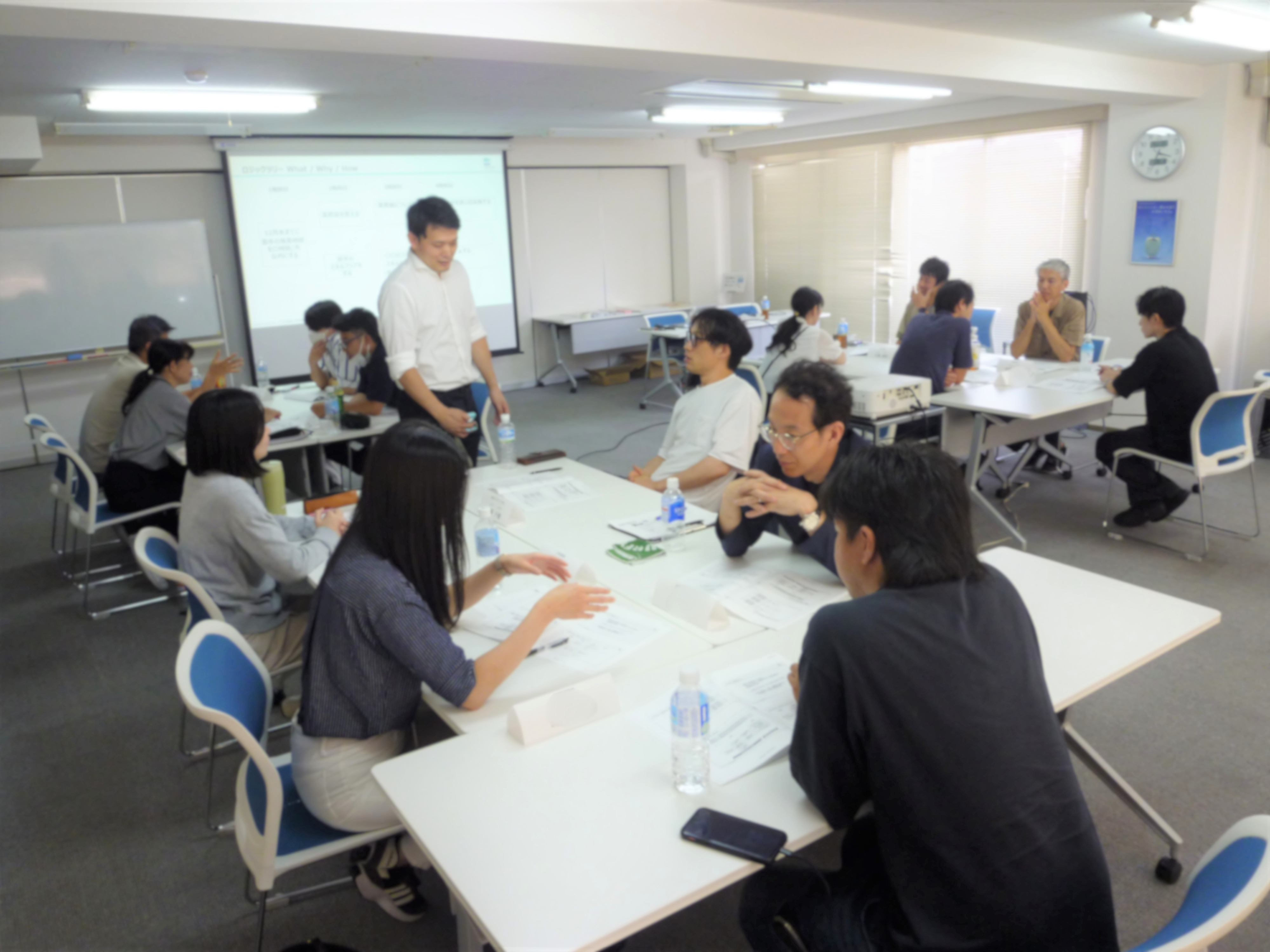 中堅層向けの集合研修実施